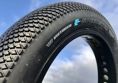 Zdjęcie produktu dla 204 Opony Vee Rubber E-Speedster 20 x 4 cale w kolorze czystej czerni