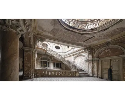 Produktbild von Giclée Leinwandbild Old Staircase I 180x90 cm