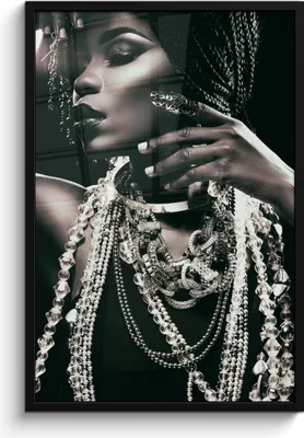 Produktbild von MuchoWow® MuchoWow® Gerahmtes Poster Schmuck - Frau - Ring - Schwarz - Weiß - Luxus 60x90 cm - Poster mit zchwarzem Bilderrahmen - Kunst
