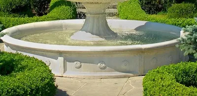 Produktbild von Casa Padrino Barock Springbrunnen Umrandung Weiß Ø 265 x H. 40 cm - Runde Gartenbrunnen Umrandung - Brunnen Umrandung - Prunkvolle Gartendeko im Barockstil