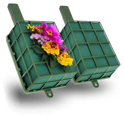 Zdjęcie produktu dla Gąbka florystyczna Oasis do kwiatów - Zielona - 2 szt. z uchwytem - 16 x 11,5 x 8,5 cm