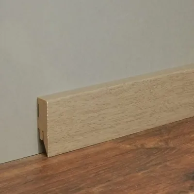 Produktbild von Sockelleiste / Fußleiste / Bodenleiste Lecco-129 (73462) - Eiche Rustikgrau
