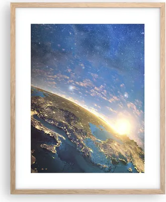 Produktbild von Gerahmtes Poster - Rahmen in heller Eiche - Kosmos Erde - 40x50 cm - Wand Bild - Wanddeko - Wandbilder - Kunstposter - Wandposter - Bilderrahmen - Bilder - Kunstdruck - Wandbild - P2NPA40x50-3809