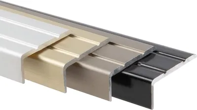 Produktbild von Winkelprofil Für Treppenstufen & Absätze Aluminium Selbstklebend Edelstahl-Matt 24,5 x 10 mm