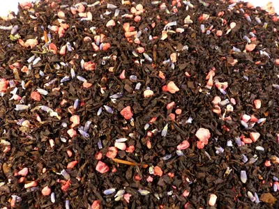 Produktbild von Himbeer Lavendel Schwarzer Tee Naturideen® 100g