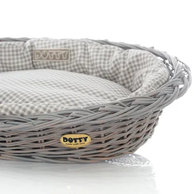 Produktbild von Handbemalter grauer Weidenkorb Wikikorb mit Baumwoll-Hundebett – Beige mit Karo – Waschbar & Weich – DOTTY