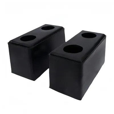 Produktbild von 2 Stück Gummipuffer mit Stahlunterlage – 6x3x3 Zoll, 2 Bohrlöcher, Stoßdämpfer für Anhänger, Lkw, Bootsanleger & Parkplätze