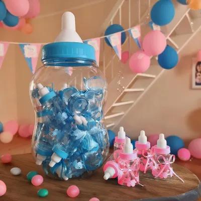 Obrázok produktu pre Ružová sada na detskú oslavu, krstiny, poďakovanie pre hostí - fľaša + 30 mini fliaš