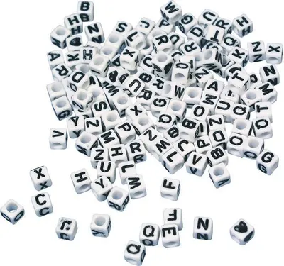 Image de Perles de lettres carrées blanches 5 x 5 mm