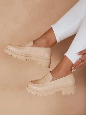 Productafbeelding van Damen DSTREET TORINO ZY0777, beige kleur, maat 40