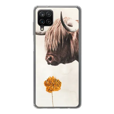 Produktbild von MuchoWow® Handyhülle Schutzhülle Hülle für Samsung Galaxy A12 Schottischer Highlander - Vintage - Blume Silikon Softcase Handy Hülle - Bild