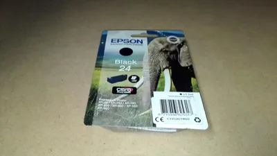 Zdjęcie produktu dla Epson Elephant Singlepack Black 24 Claria Photo HD Ink, Czarny, Tusz na bazie pigmentu, 5,1 ml, 1 szt., 240 stron(y), Jednopak