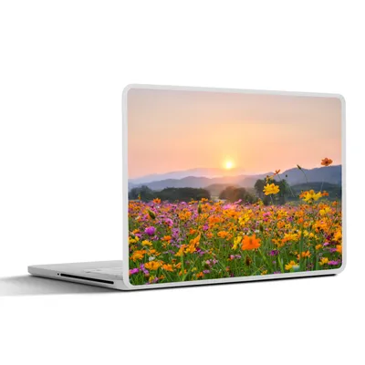 Produktbild von MuchoWow® Laptop Aufkleber Sticker Cover Blumen - Sonnenuntergang - Berg 25x18 cm - Laptop-Deko