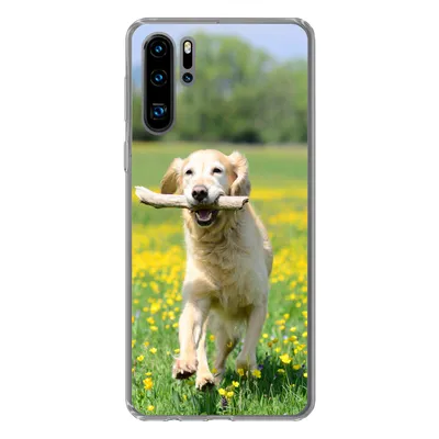 Produktbild von MuchoWow® Handyhülle Schutzhülle Hülle für Huawei P30 Pro Golden Retriever mit einem Zweig im Maul zwischen gelben Blumen Silikon Softcase Handy Hülle - Schutzdeckel