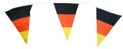 Produktbild von Girlande mit 15 Fähnchen im Deutschland Design - WM 2026 - 6,5m lang
