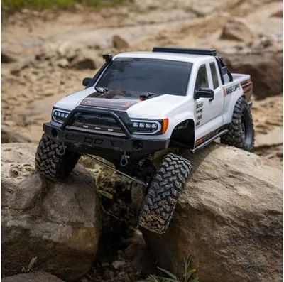 Produktbild von Axial SCX10 III Base Camp 4WD 1:10 RTR weiß