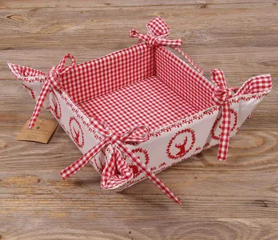 Produktbild von Brotkorb aus Stoff RESI Rot, kariert mit Hirsch Druck, in 20x20 cm