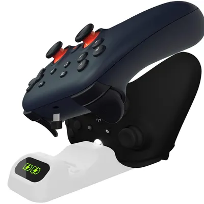Produktbild von Controller-Ladestation für PlayStation 5 DualSense, Nintendo Switch Pro & Switch 2, Xbox Series X|S, Amazon Luna Google Stadia Dual USB-C Ladegerät Orzly Design Organizer für ernsthafte Gamer – Weiß