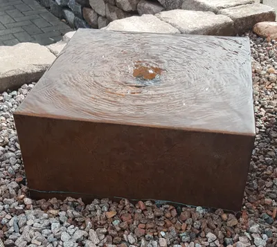Produktbild von Brunnenquader 30/30/20 cm Roststahl Cortenstahl Komplettset Quader Würfel