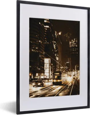 Produktbild von MuchoWow® MuchoWow® Gerahmtes Poster Straßenbahn - Straße - Gold 30x40 cm - Poster mit zchwarzem Bilderrahmen - Wandposter Schlafzimmer