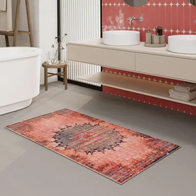 Produktbild von Waschbarer und Rutschfester Vintage Badezimmerteppich von WECONhome mit orientalischem Muster - Eleganz und Komfort für jedes Bad - Healing (70 x 120 cm, rot)