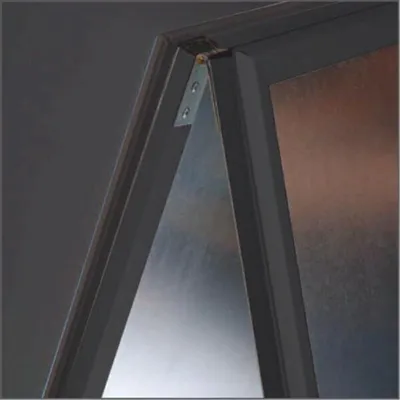 Produktbild von Kundenstopper Classic DIN A1, Gehrung schwarz