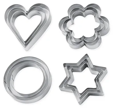 Produktbild von Ausstechformen Set Kekse Ausstecher - Edelstahl - 12-teilig - Stern, Herz, Kreis und Blume - Für Weihnachten und Valentinstag