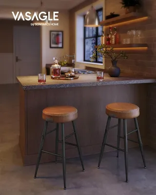 Image de VASAGLE Echo Collection Tabouret de bar, lot de 2, tabouret de bar, chaise de cuisine, similicuir, hauteur 63 cm, pour cuisine, salle à manger, montage facile, brun caramel