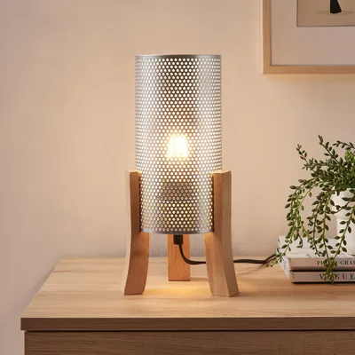 Produktbild von Tischleuchte 'Joelleldsvin' Holz Metall in Mesh-Optik 30 x 14 x 14 cm Silberfarben