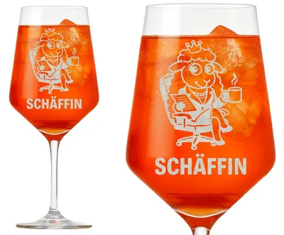 Produktbild von Weinglas graviert Puppa Schaf die Schäffin 350ml spülmaschinenfest für besondere Anlässe