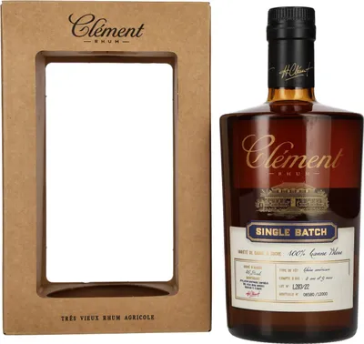 Produktbild von Clément Trés Vieux Rhum Agricole SINGLE BATCH 100% Canne Bleue 46,5% Vol. 0,5l in Geschenkbox