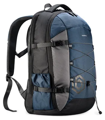 Imagen del producto de Mochila de mano, ligera, de 38 litros, con dimensiones de 55x40x20 cm, y diseño ergonómico