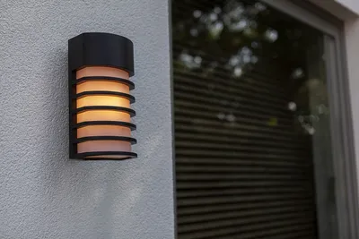Produktbild von LUTEC FULTON, Wandbeleuchtung für den Außenbereich, Schwarz, Aluminium, IP54, Eingang, Terrasse, I