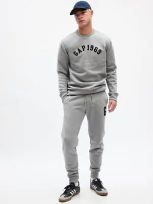 Produktbild von GAP Jogginghose mit Logo 817086-00__XS