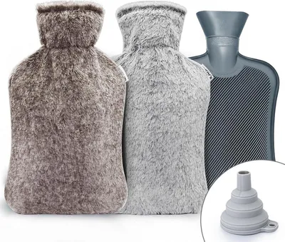 Wärmflasche 2 Liter mit zwei Plüschbezügen in Grau und Braun