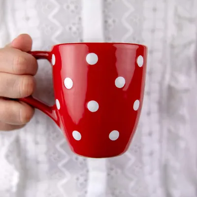 Keramik-Tasse 300 ml, rot-weiß, Polka-Dot, handbemalt