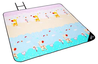 Produktbild von NC8028 Giraffe Picknickdecke 195x200 cm Nils Camp