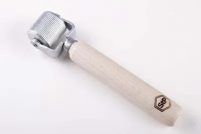Image de Rouleau STP de 40 mm pour la fixation de panneaux isolants