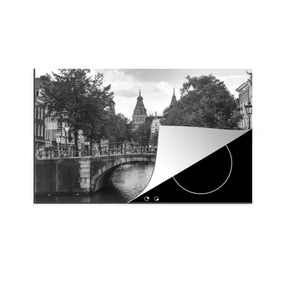 Produktbild von KitchenYeah© Herdabdeckplatte Brücke über die Prinsengracht in Amsterdam - schwarz und weiß , 78x52cm, Küche Deko, Glaskeramikkochfeld Herdabdeckung, Abdeckplatte fùr Kochfeld
