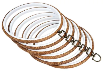 Productafbeelding van 6 Borduurhoepels Imitatiehout voor Kunsthandwerk en Naaien - 20 cm