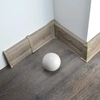 Produktbild von 2 Meter Sockelleiste 70mm PVC Eiche Jasmin Laminatleisten Fussleisten aus Kunststoff PVC Laminat Dekore Fußleisten