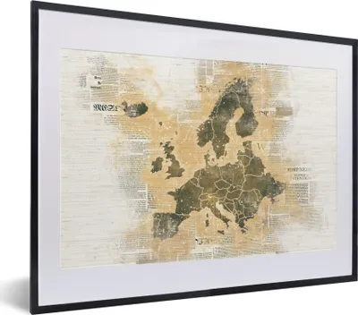 Produktbild von MuchoWow® MuchoWow® Gerahmtes Poster Karte Europa - Zeitungen - Braun 40x30 cm - Poster mit zchwarzem Bilderrahmen - Bilderrahmen - Poster im Rahmen