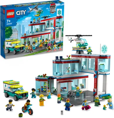 Zdjęcie produktu dla LEGO 60330 Szpital miejski z karetką, helikopterem ratunkowym i 12 minifigurkami dla chłopców i dziewczynek w wieku od 7 lat, zabawka z budynkami miejskimi