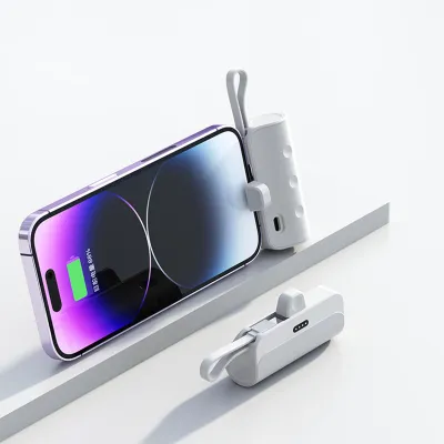 Produktbild von Mini Powerbank, 2-in-1 für iOS Typ-C Geräte, Kompatibel mit 21700-Batterien(Nicht enthalten), Powerbank-Funktionalität für Notfälle