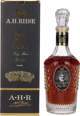 Produktbild von A.H. Riise NON PLUS ULTRA Very Rare Rum - Old Edition 42% Vol. 0,7l in Geschenkbox