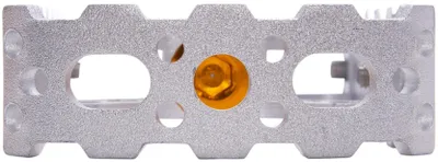 Imagen del producto de Brave Brave Machine: Pedalera CNC, color plateado/gris