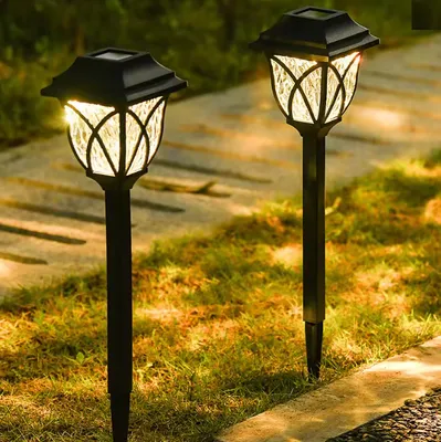 Produktbild von 2er-Pack LED-Solarhoflampe Warmweiß Gartenlicht Gartenleuchten im Freien wasserdichte Rasenlichter Solar-Gartenwege Lane Landschaftsbeleuchtung dekorative Lichter