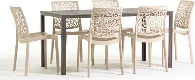 Image de Set de salle à manger d'extérieur avec table rectangulaire 156x78 cm et 6 chaises empilables en résine renforcée de fibres de verre - design moderne imitation bois, idéal pour le jardin, la terrasse et les espaces extérieurs couverts - THOMAS+ANNA - Crème/gris pigeon