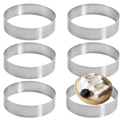 6 Edelstahl-Tarteletteringe, perforiert, Ø 7 cm, hitzebeständig