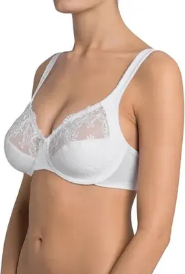 Produktbild von Triumph Riccarda W, Farbe: White 03/0003, Größe: 95C Bügel-BH